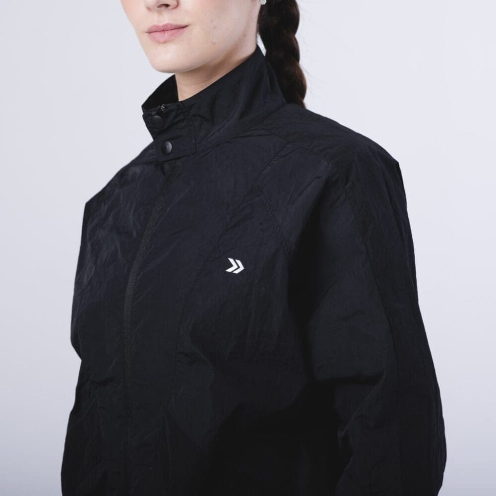 Campera Urbana Rompevientos Retro Mujer - Imagen 2