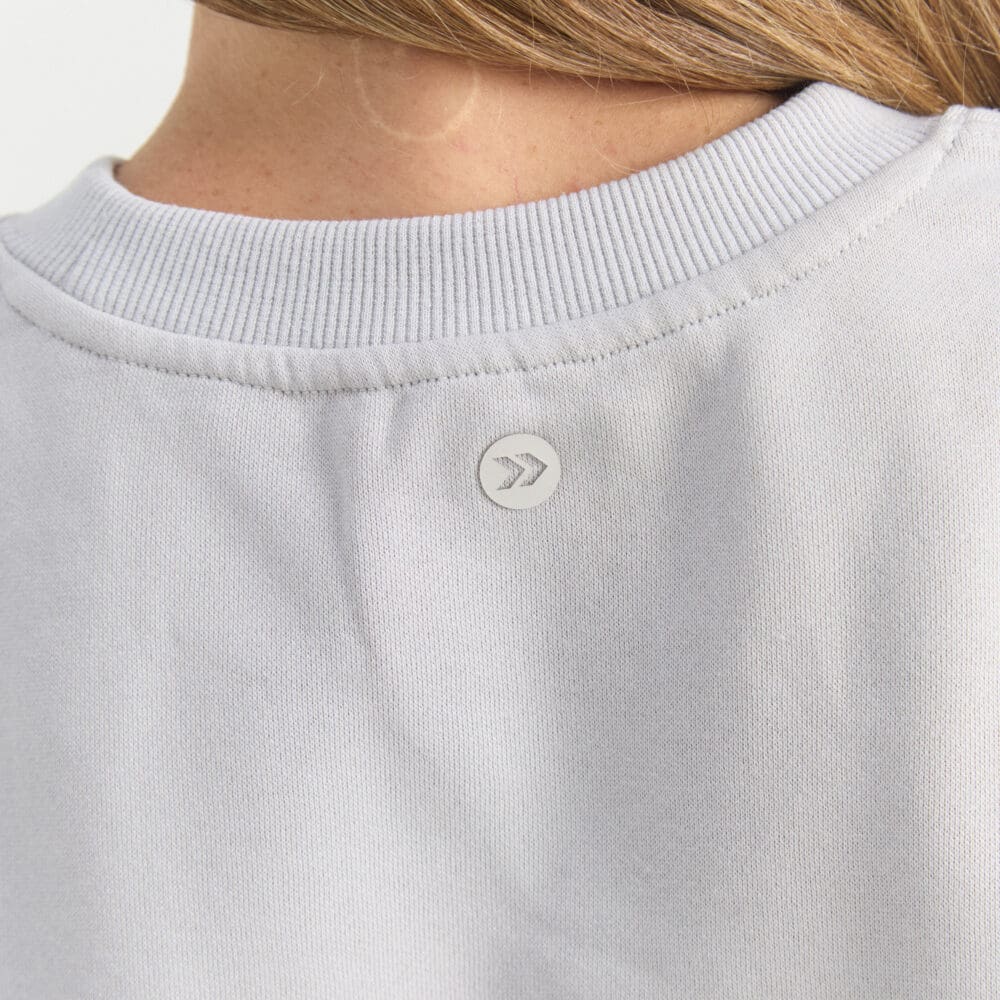 buzo cropped mantra - Imagen 3