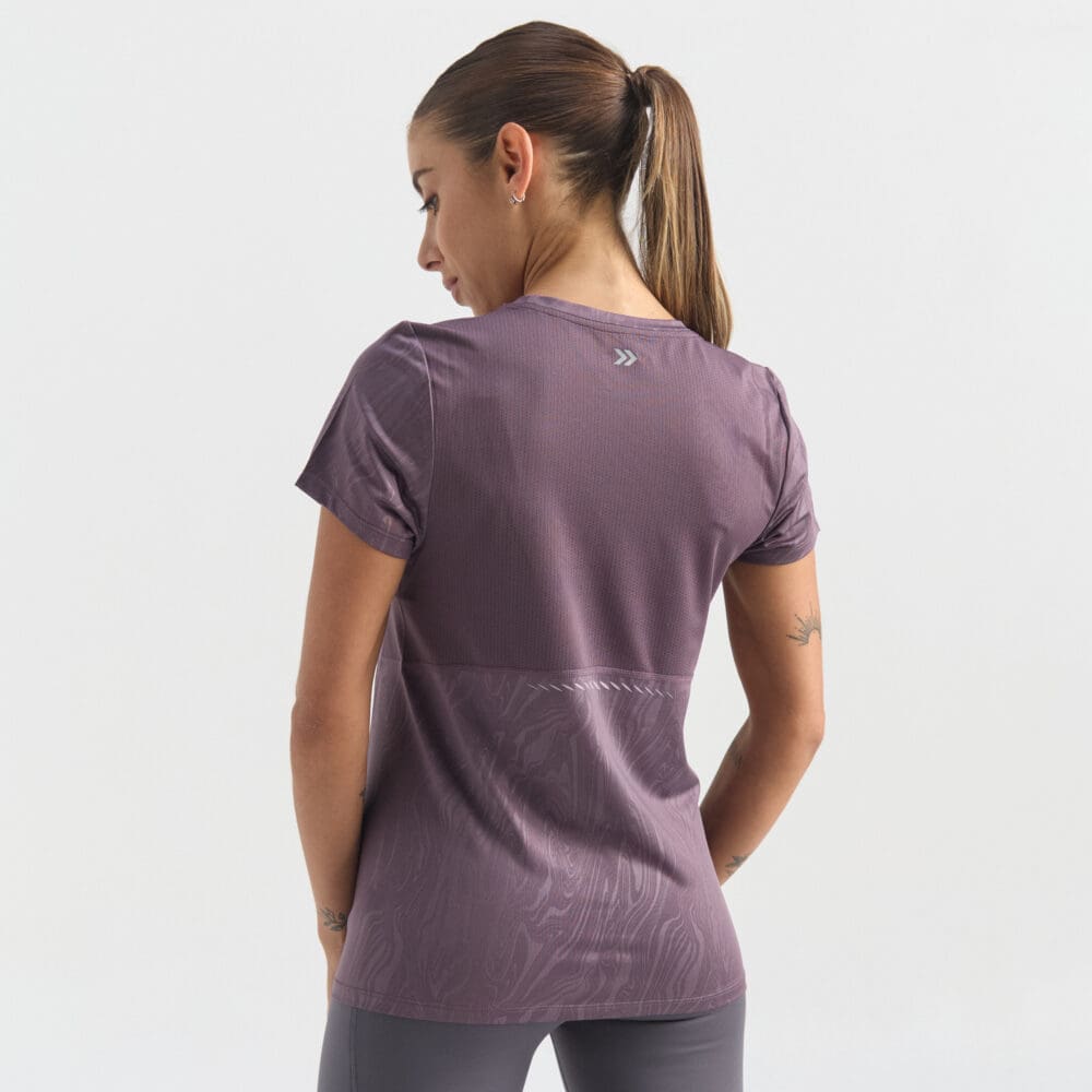 remera pyramid tee - Imagen 4